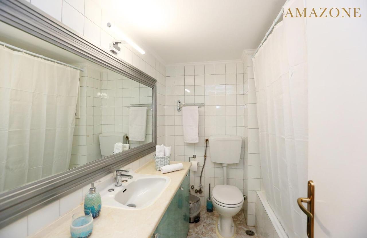 Melma Properties-Amazone-Premium Apartment In Piraeus Center Екстериор снимка